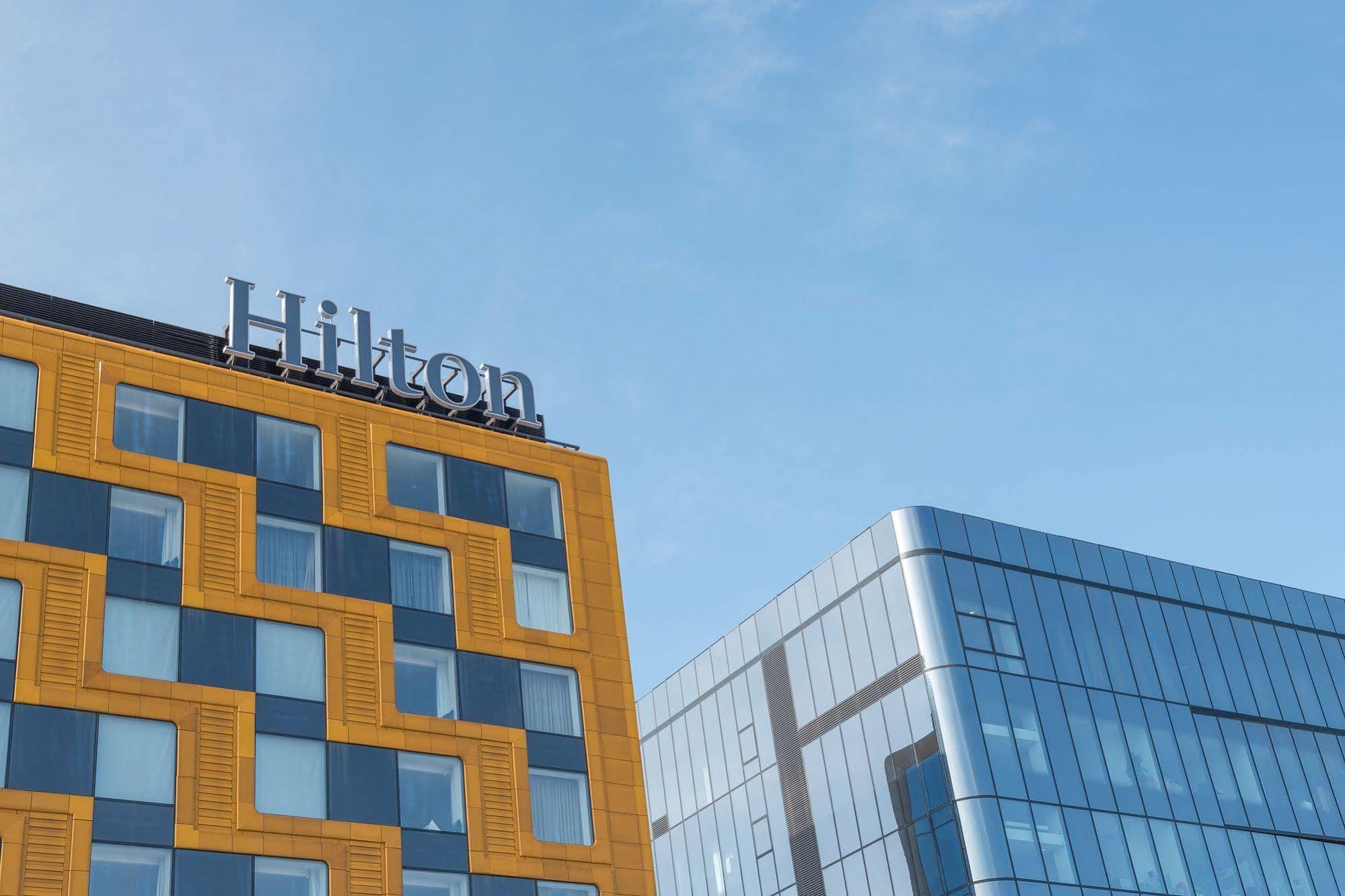 Hilton Saint Petersburg Expoforum Hotel Exterior photo